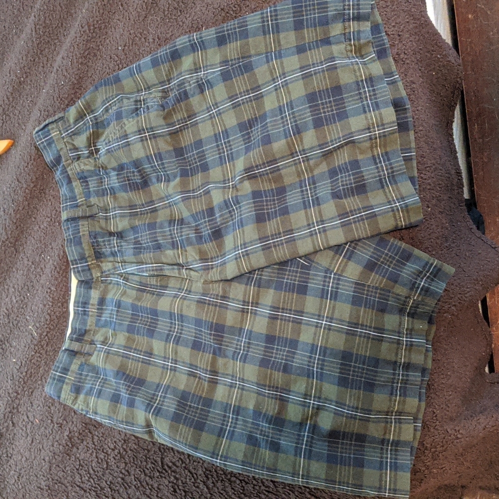 Banana Republic Men’s Plaid Shorts Green Blue Casual Flat Front Size 33